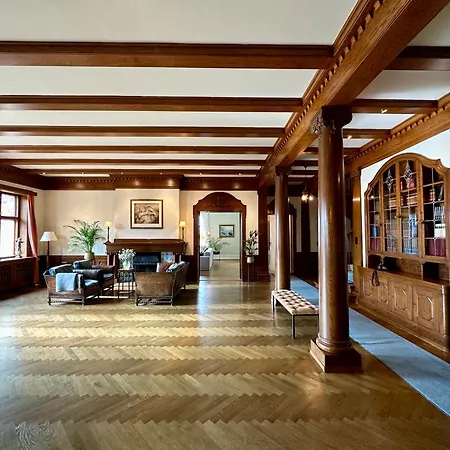Luxury Historic Villa With Private Coastline 빌라 *