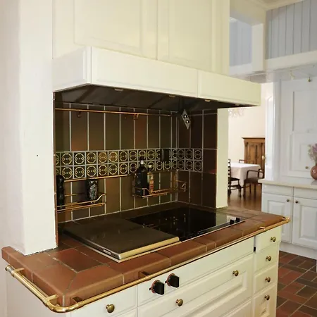 Luxury Historic With Private Coastline *