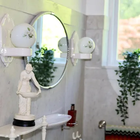 Βίλα Luxury Historic With Private Coastline